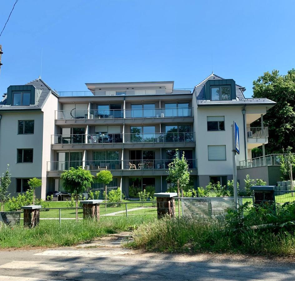 Villasor Apartman Fonyod Bagian luar foto
